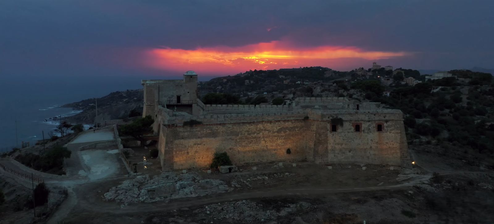 Castel Sant'Angelo a Licata al tramonto